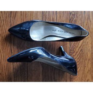 Anne Klein Pointed Toe Black Heel